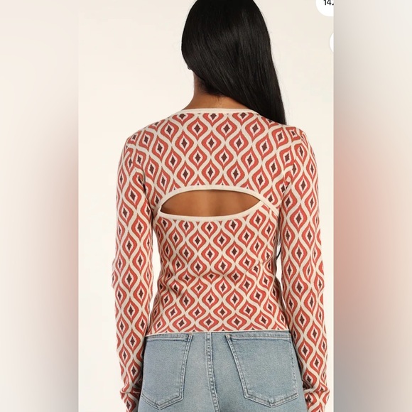 Lulu's Promising Style Taupe Multi Geo Print Cutout Sweater Top Large - Picture 3 of 14